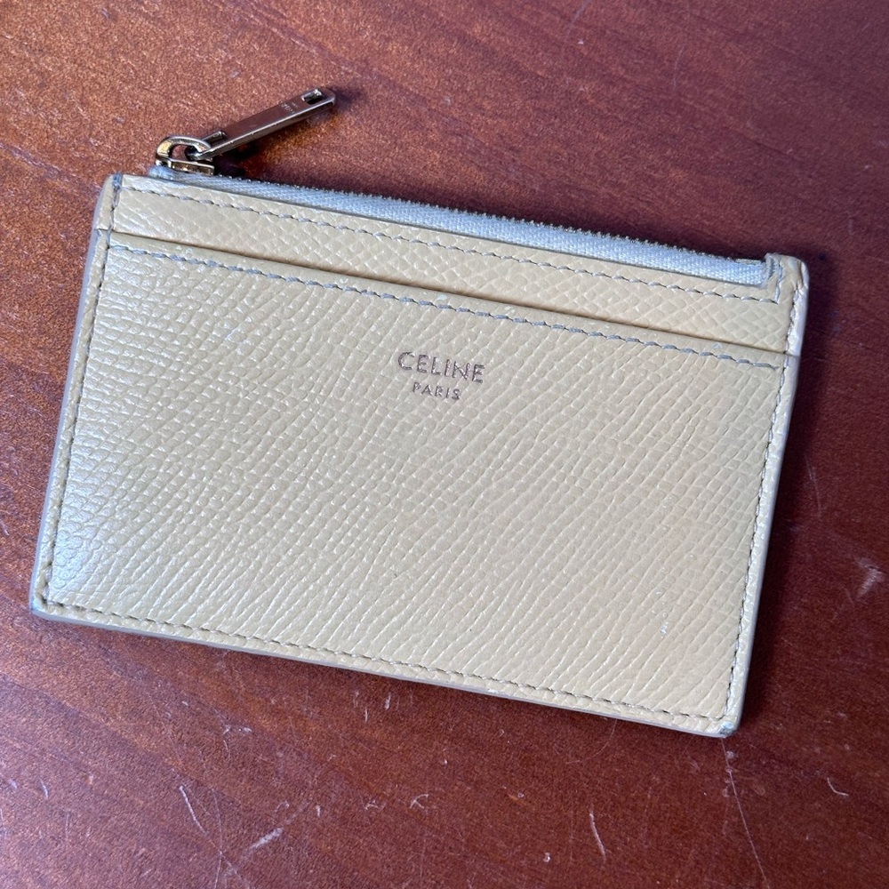 CELINE Zip Card Holder Coin Case
Calfskin Yellow